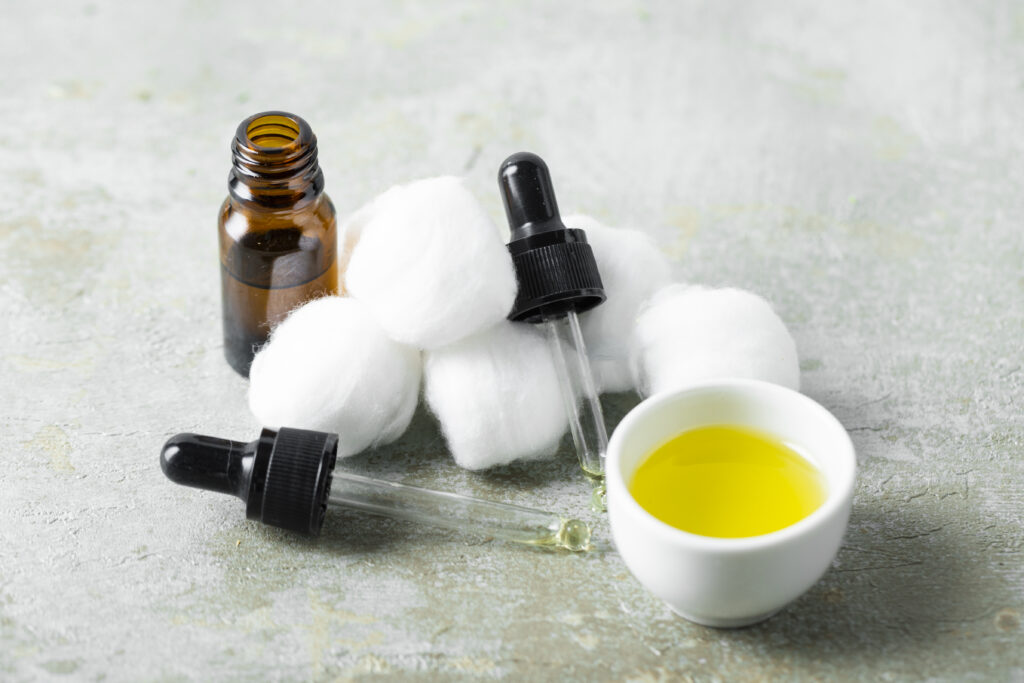 🐾 CBD Treats vs Oils for Pets: Which Are Best?